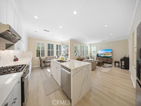 107 Overbrook , Irvine, CA