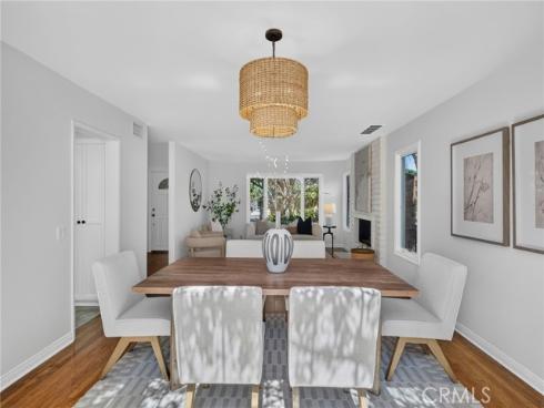 16 Angell Street, Irvine, CA