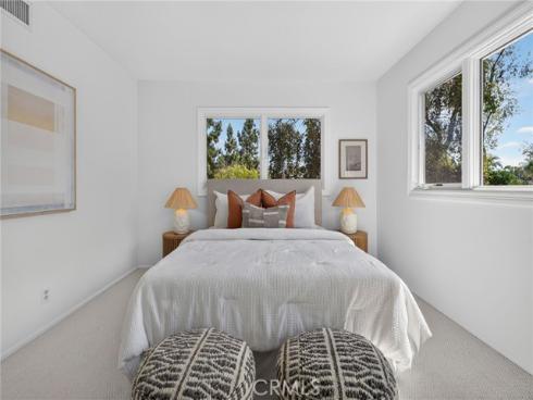 16 Angell Street, Irvine, CA
