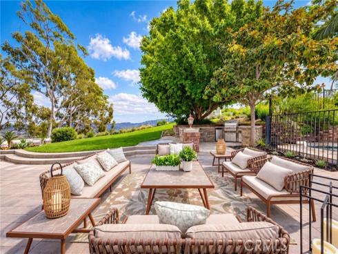 4 Summit , Irvine, CA