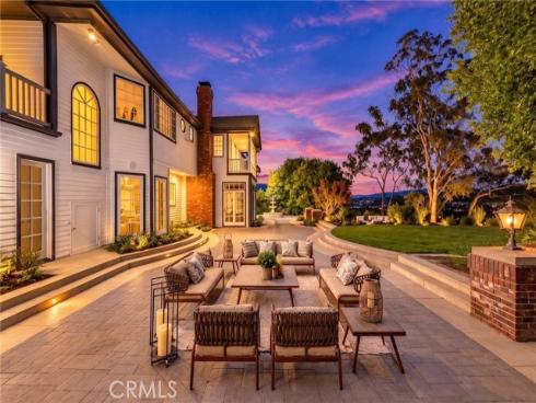 4 Summit , Irvine, CA