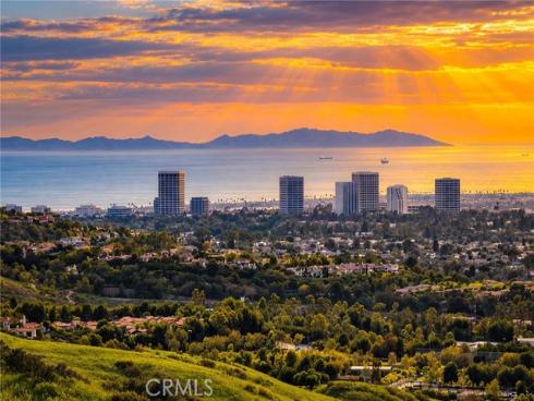 4 Summit , Irvine, CA