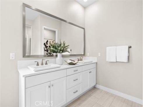 111 Spiral , Irvine, CA