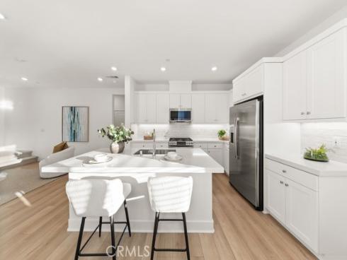 470  Lobata  , Irvine, CA