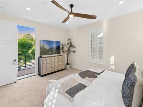 111 Stellar , Irvine, CA