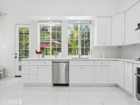 98 Winslow , Irvine, CA