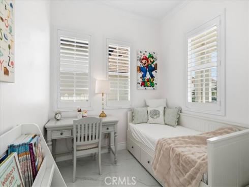 98 Winslow , Irvine, CA