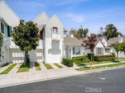 98 Winslow , Irvine, CA