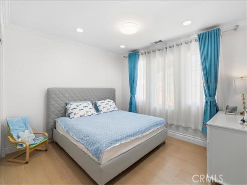 98 Winslow , Irvine, CA