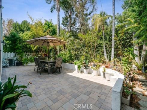 98 Winslow , Irvine, CA