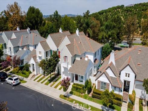 98 Winslow , Irvine, CA