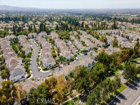 98 Winslow , Irvine, CA