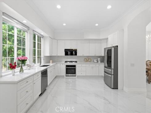 98 Winslow , Irvine, CA
