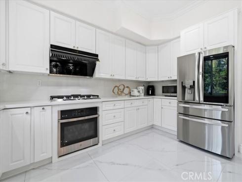 98 Winslow , Irvine, CA