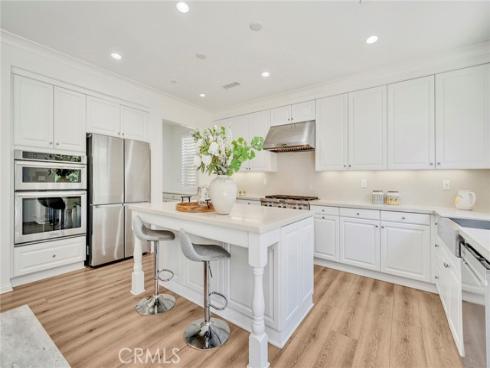 104 Beechmont , Irvine, CA