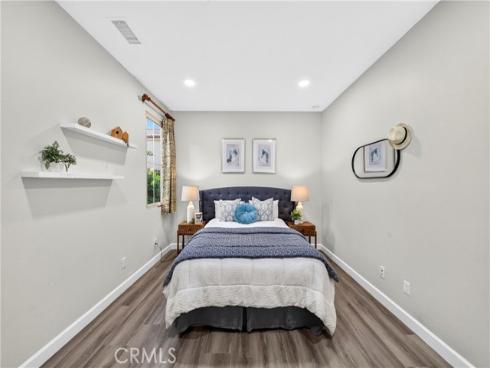 78 Melville , Irvine, CA