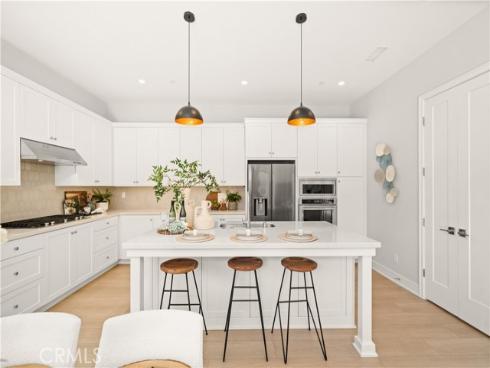 105 Yellow Iris , Irvine, CA