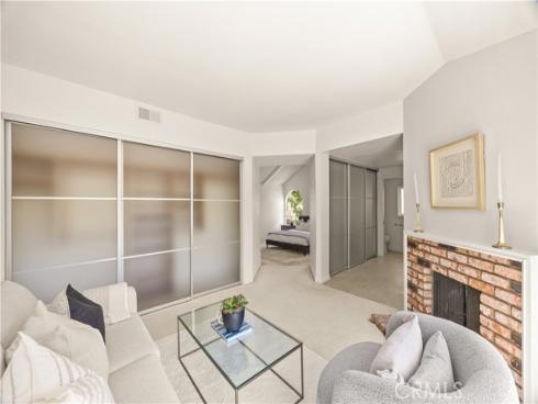 16 Westport , Irvine, CA