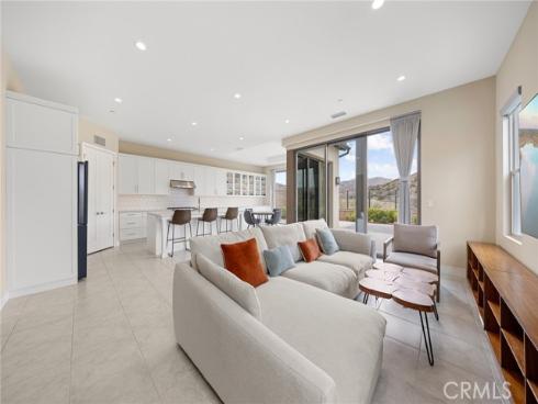 134 Tomahawk , Irvine, CA