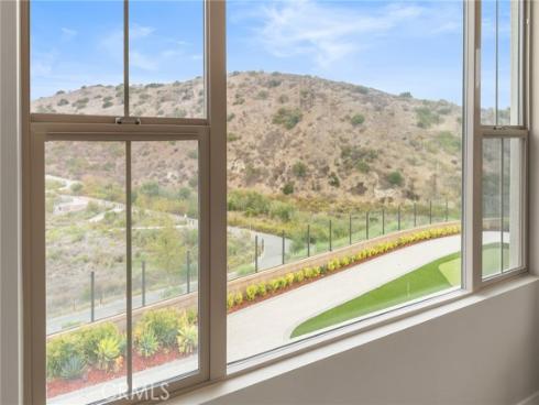 134 Tomahawk , Irvine, CA