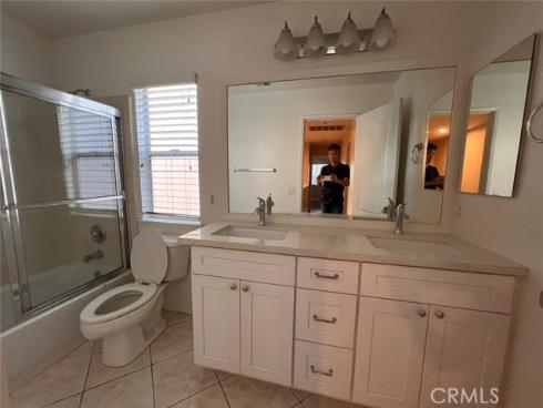 12 Granada , Irvine, CA