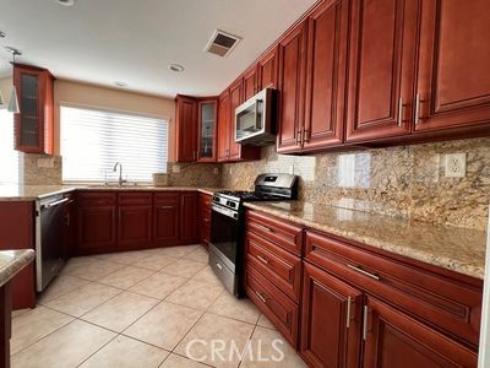 12 Granada , Irvine, CA