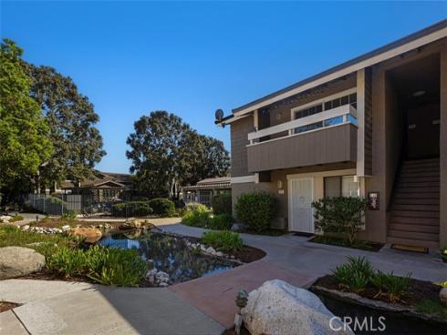 254 Streamwood , Irvine, CA