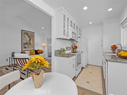 254 Streamwood , Irvine, CA