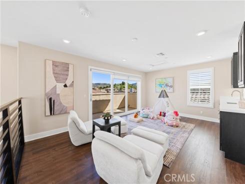 91 Pelican , Irvine, CA