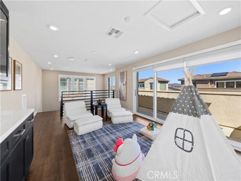 91 Pelican , Irvine, CA