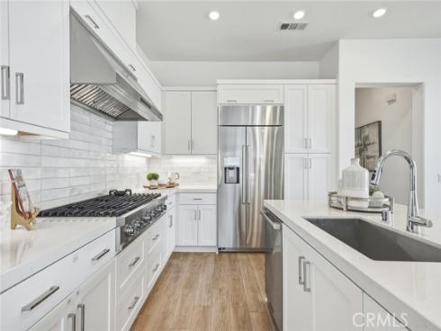426  Treble  , Irvine, CA
