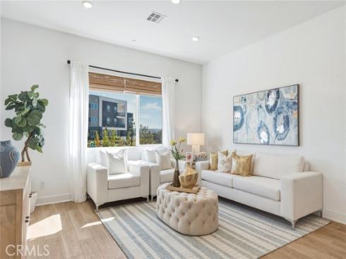 426  Treble  , Irvine, CA