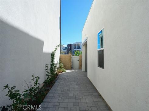 426  Treble  , Irvine, CA