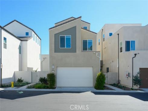 426  Treble  , Irvine, CA
