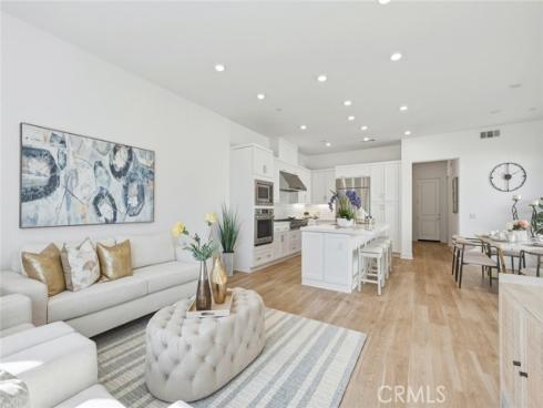 426  Treble  , Irvine, CA