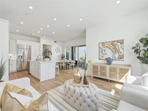 426  Treble  , Irvine, CA