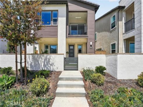415 Flycatcher , Irvine, CA