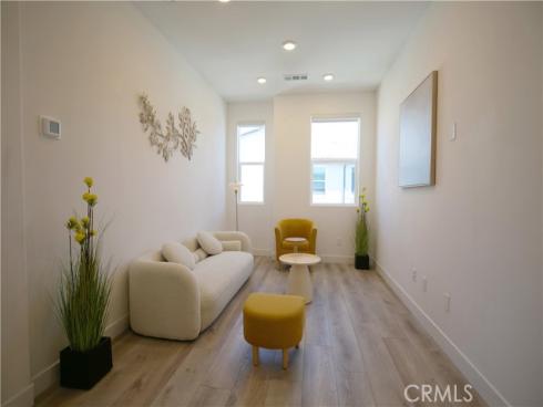 146 Abacus , Irvine, CA