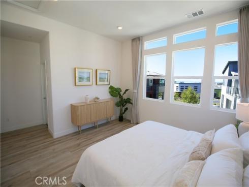 146 Abacus , Irvine, CA