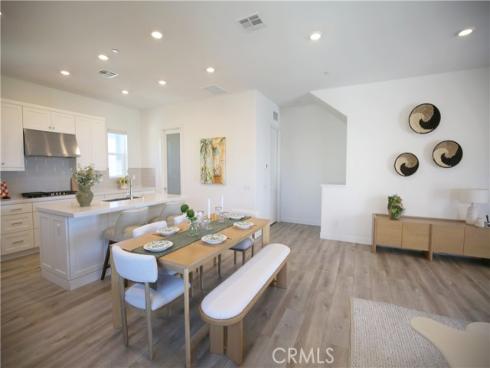 146 Abacus , Irvine, CA