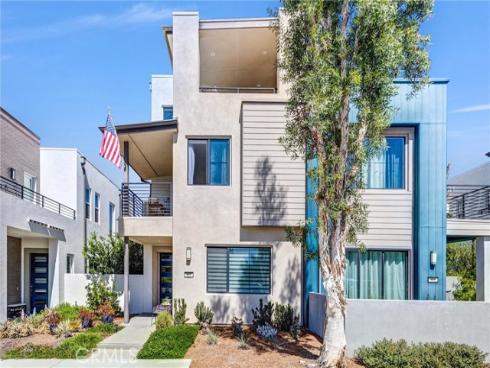 327 Novel , Irvine, CA
