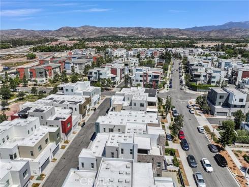 327 Novel , Irvine, CA