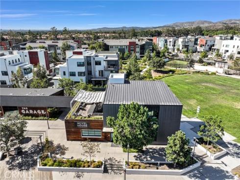 327 Novel , Irvine, CA
