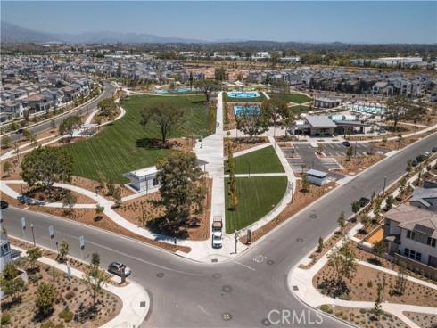 327 Novel , Irvine, CA