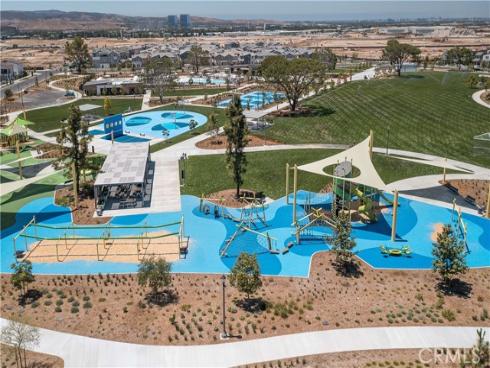327 Novel , Irvine, CA