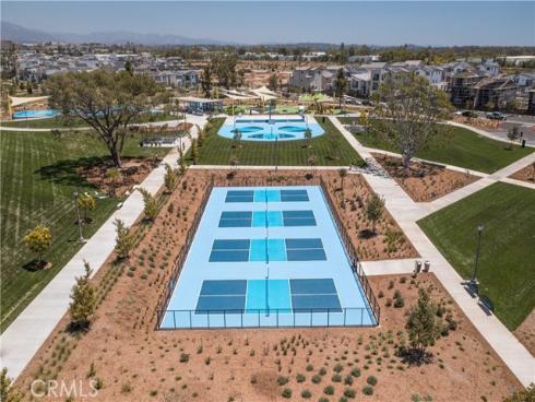 327 Novel , Irvine, CA