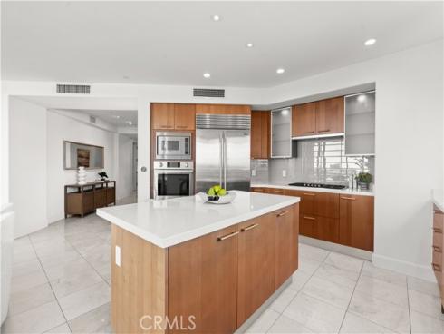 5104 Scholarship , Irvine, CA