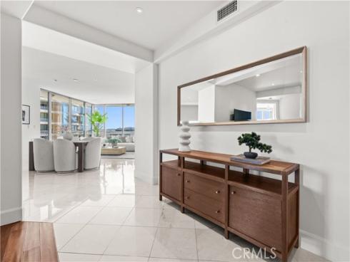 5104 Scholarship , Irvine, CA