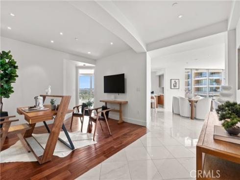 5104 Scholarship , Irvine, CA