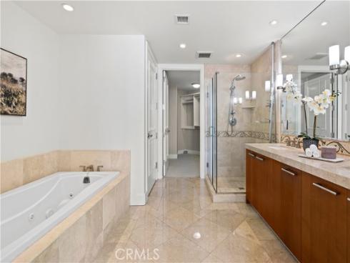 5104 Scholarship , Irvine, CA